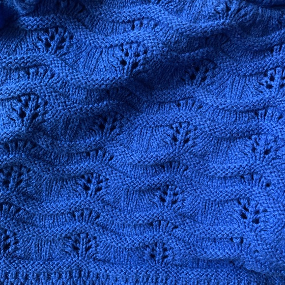 H&M Blue Ruffle Top - Picture 4 of 4